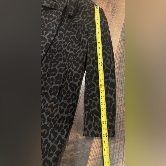 Betsey Johnson Women Collarless Leopard Print Wool Blend Coat -Size Medium - Picture 9 of 14